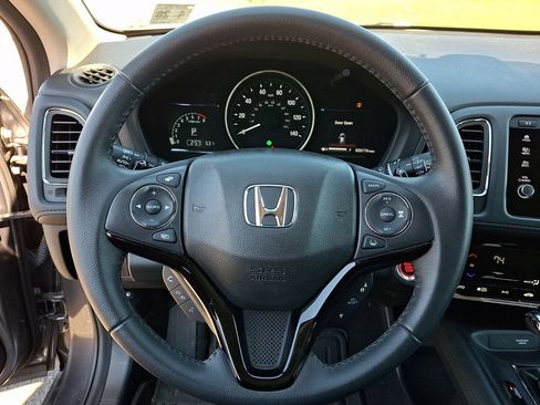 Used 2021 Honda HR-V EX-L image 19