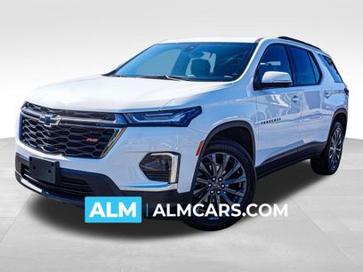 Used 2023 Chevrolet Traverse RS