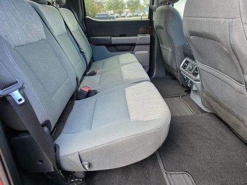 Used 2021 Ford F150 XLT w/ Equipment Group 302A High image 17