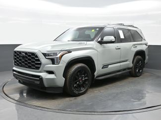 Used 2024 Toyota Sequoia Platinum video 2