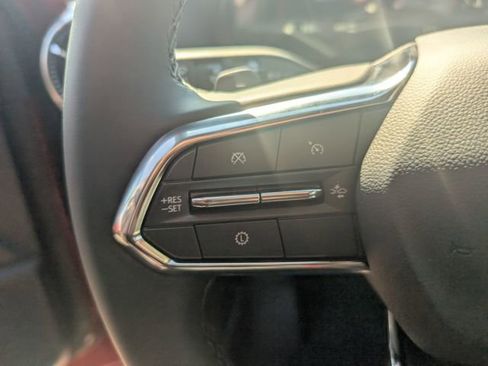 New 2026 Chevrolet Equinox LT w/ Convenience Package II image 17