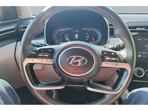 Used 2022 Hyundai Tucson SEL FWD image 11