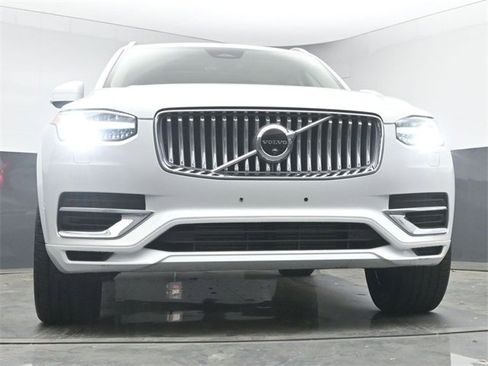 Used 2024 Volvo XC90 T8 Plus w/ Protection Package Premier image 38