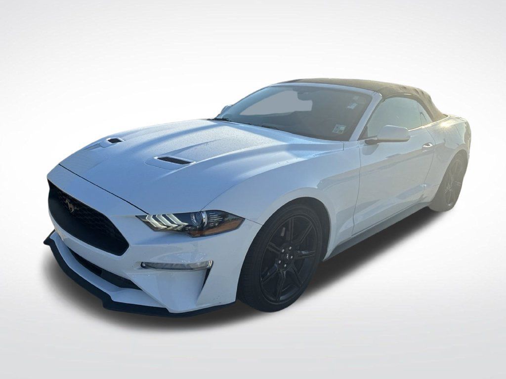 Used 2019 Ford Mustang Convertible w/ Black Accent Package RWD image 11
