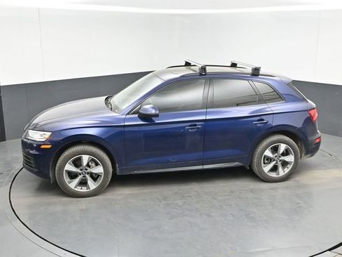 Used 2020 Audi Q5 2.0T Premium w/ Titanium Sport Package image 22