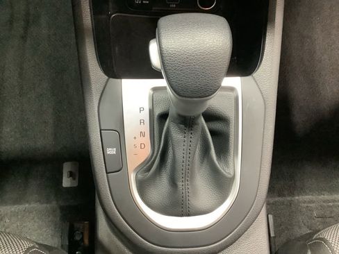 Certified 2023 Kia Forte LXS image 15