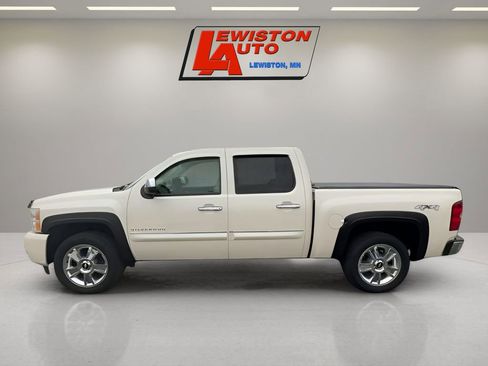 Used 2013 Chevrolet Silverado 1500 LTZ w/ LTZ White Diamond Edition image 5