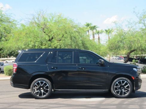 Used 2022 Chevrolet Tahoe RST w/ Luxury Package RWD image 3