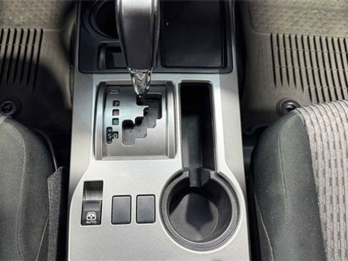 Used 2022 Toyota 4Runner SR5 image 29