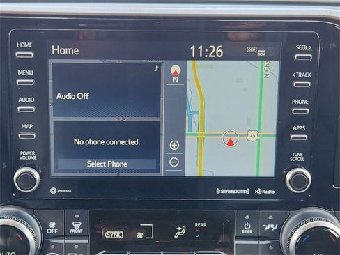 Used 2022 Toyota Highlander XLE image 18