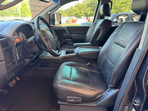 Used 2008 Nissan Titan PRO-4X AWD/4WD image 10