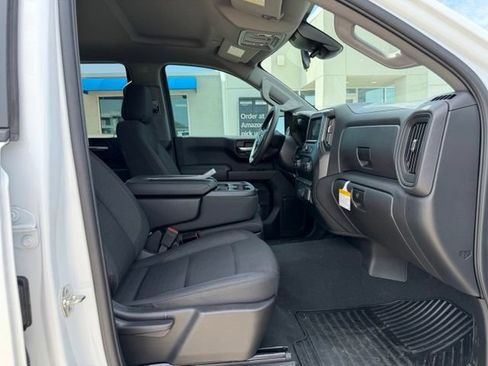 Used 2026 Chevrolet Silverado 1500 Custom RWD image 10