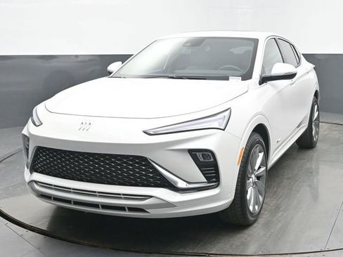 Used 2024 Buick Envista Avenir image 1