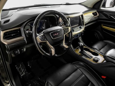 Used 2019 GMC Acadia Denali AWD/4WD image 2