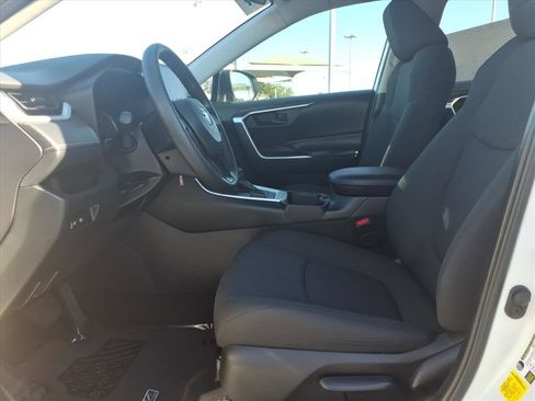 Certified 2023 Toyota RAV4 LE image 14