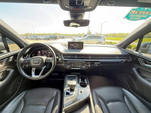 Used 2019 Audi Q7 3.0T Prestige w/ Prestige Package AWD/4WD image 17