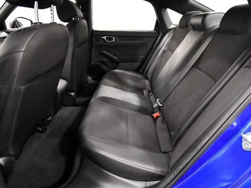 Used 2023 Honda Civic Sport image 15