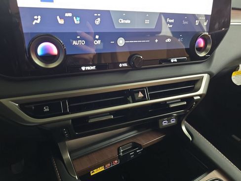 New 2026 Lexus RX 350h AWD/4WD image 23