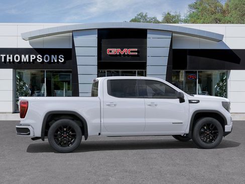 New 2026 GMC Sierra 1500 Elevation image 3