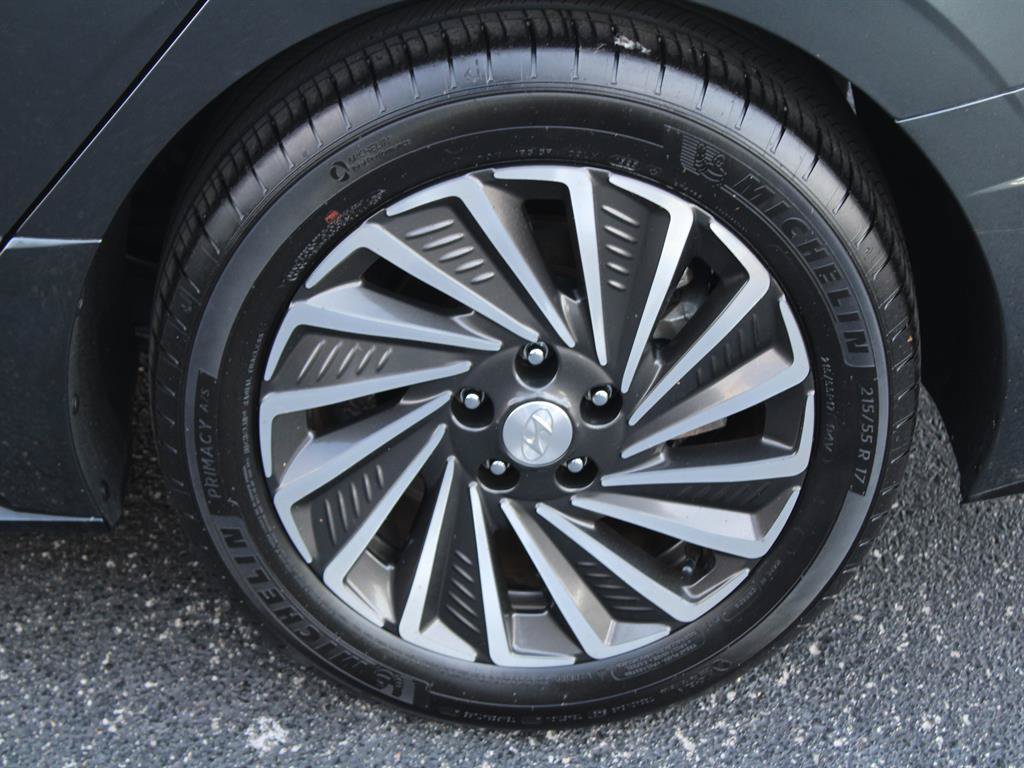 Used 2023 Hyundai Sonata SEL FWD image 13