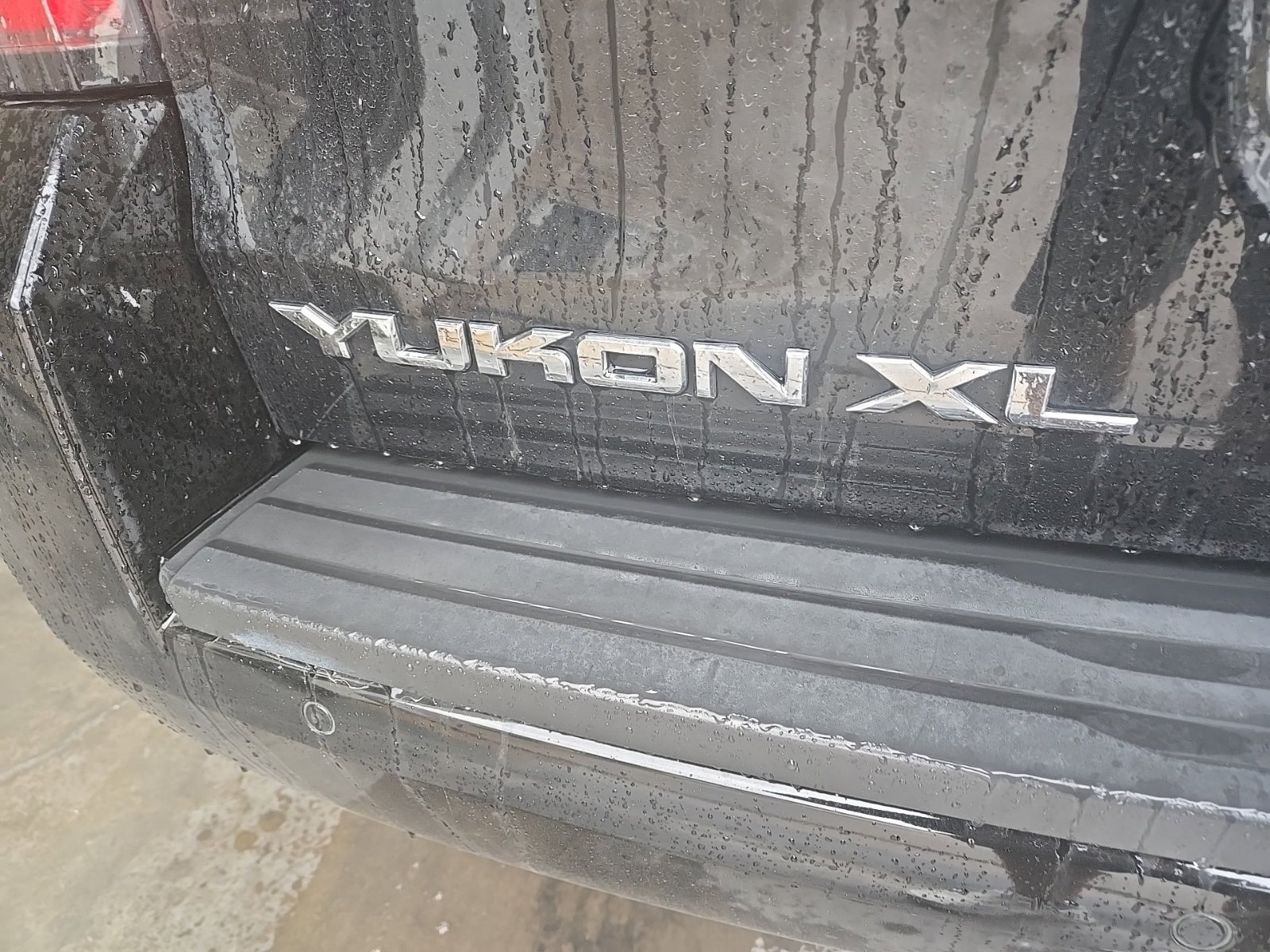 Used 2020 GMC Yukon XL SLT RWD image 7