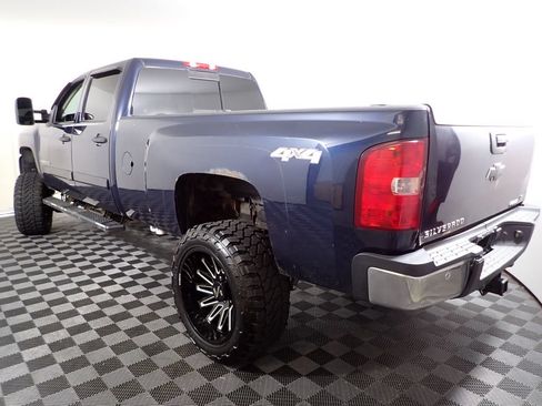 Used 2008 Chevrolet Silverado 3500 LT AWD/4WD image 12