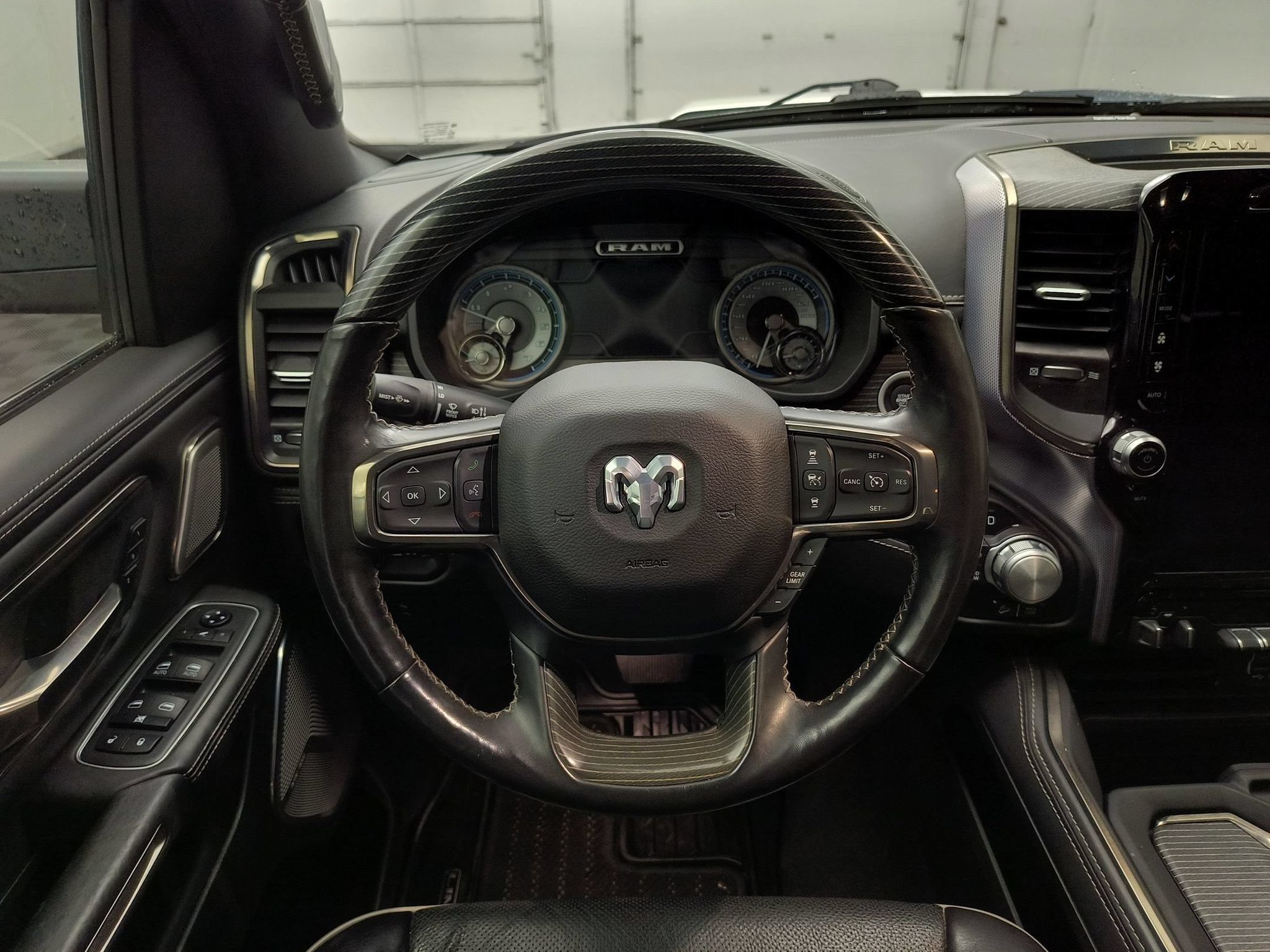 Used 2020 RAM 1500 Limited AWD/4WD image 12
