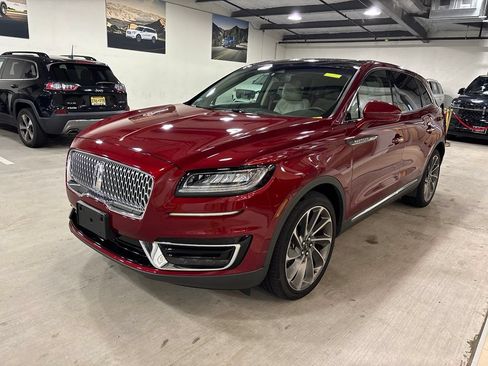 Used 2019 Lincoln Nautilus Reserve AWD/4WD image 4