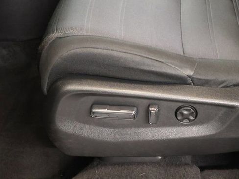 Used 2020 Honda CR-V EX image 10
