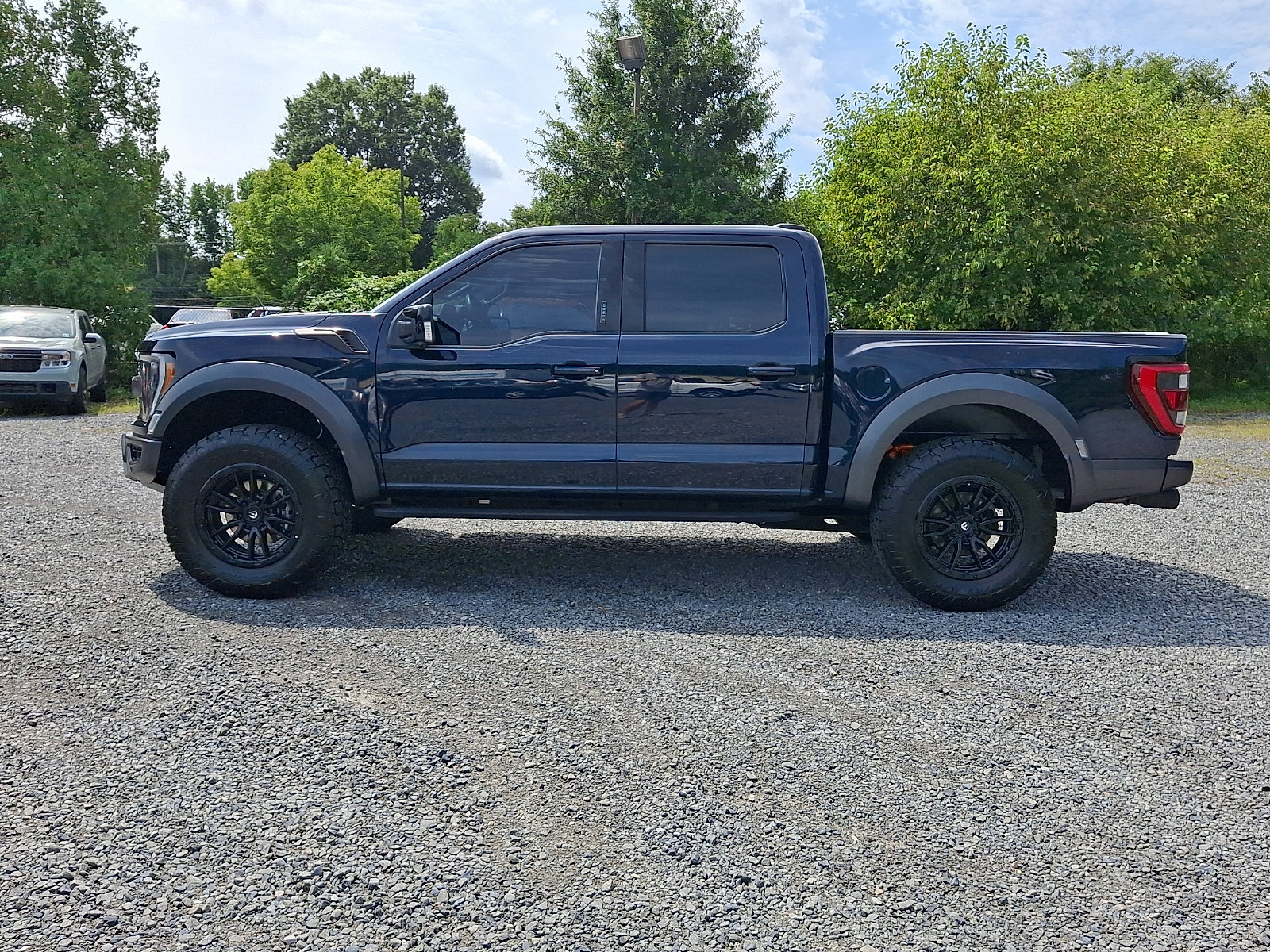 Used 2022 Ford F150 Raptor w/ Equipment Group 801A High AWD/4WD image 4