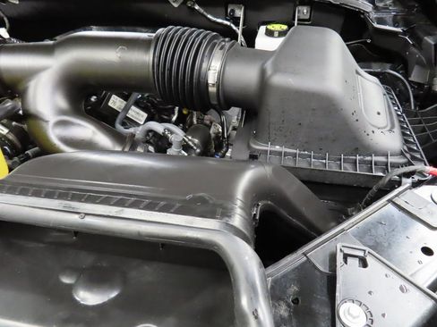 Used 2025 Ford Expedition Max Platinum w/ Platinum Ultimate Package image 33