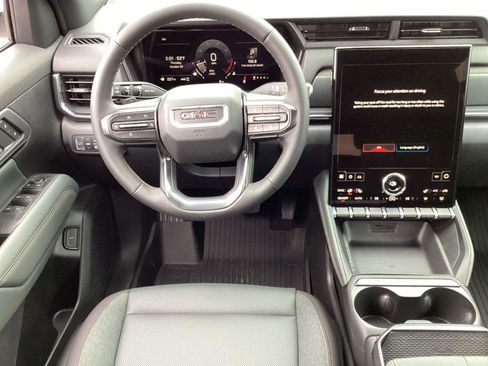 New 2026 GMC Terrain AT4 w/ LPO, Floor Liner Package image 19