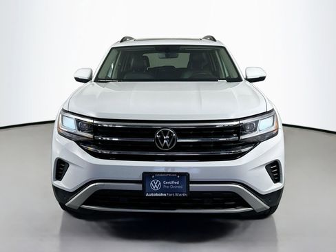 Certified 2022 Volkswagen Atlas SE image 2