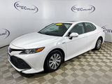 Used 2019 Toyota Camry LE image 3