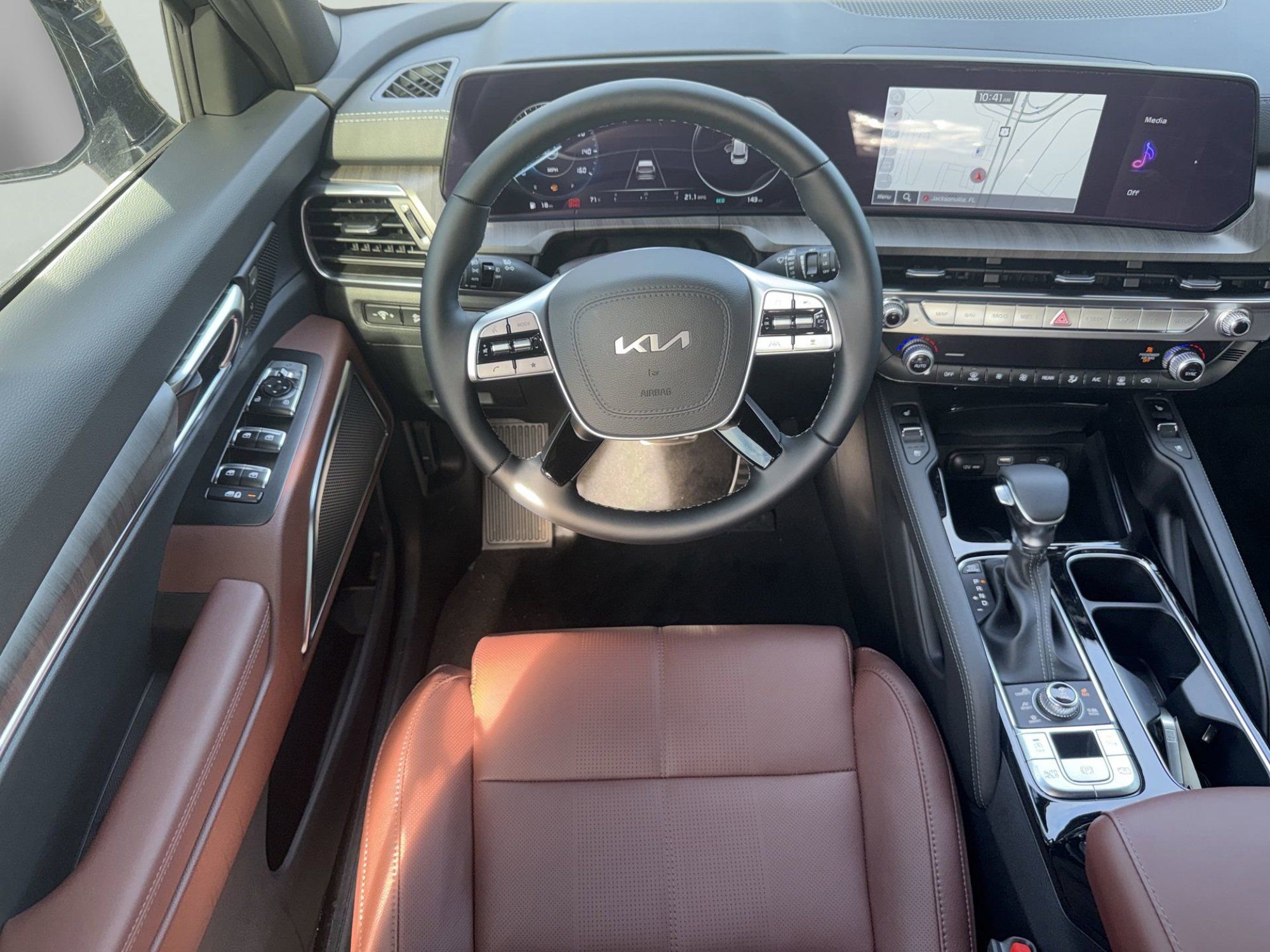 New 2025 Kia Telluride SX w/ SX Captain's Chair Package AWD/4WD image 27