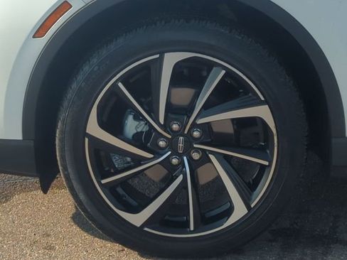 Used 2023 Lincoln Corsair Reserve w/ Equipment Group 201A image 10