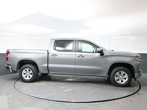 Used 2025 Chevrolet Silverado 1500 LT image 4