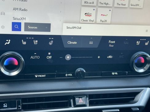 Certified 2023 Lexus RX 350h w/ Cold Area Package image 26