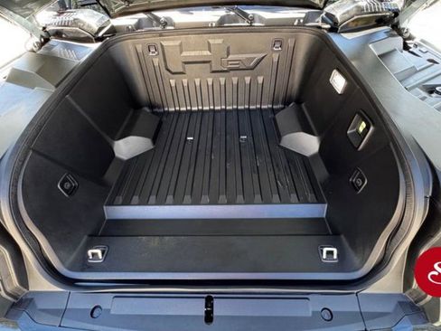 Used 2024 GMC Hummer EV 3X w/ Extreme Off-Road Package image 8