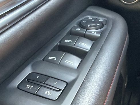 Used 2022 Chevrolet Tahoe RST w/ Luxury Package RWD image 27