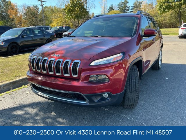 Used 2016 Jeep Cherokee Limited w/ Luxury Group AWD/4WD image 7