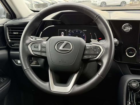Used 2025 Lexus NX 350 AWD image 9