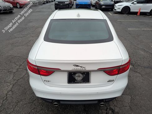 Used 2017 Jaguar XF R-Sport AWD/4WD image 9