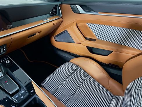 Certified 2025 Porsche 911 Turbo S image 26