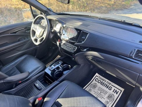 Used 2019 Honda Passport Touring image 19