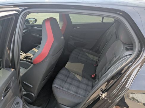 Used 2022 Volkswagen GTI SE FWD image 27