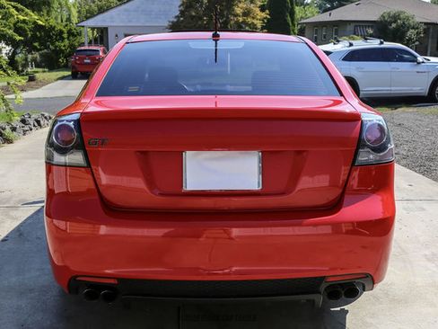 Used 2009 Pontiac G8 GT w/ Premium Package RWD image 5