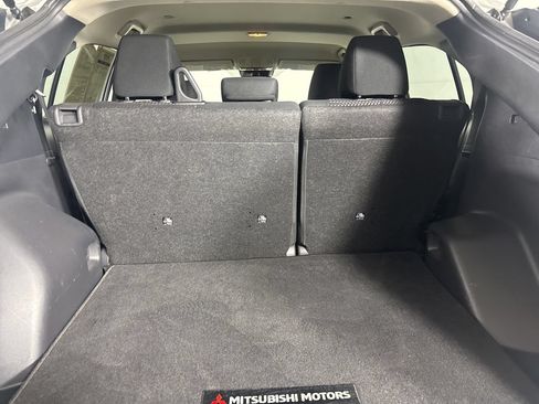 Used 2025 Mitsubishi Eclipse Cross LE AWD/4WD image 25