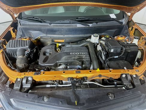 Used 2018 Chevrolet Equinox LS image 30