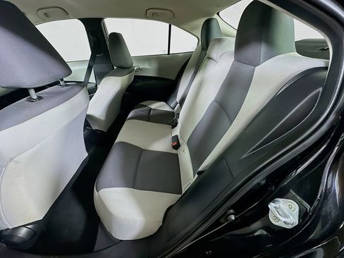 Used 2025 Toyota Corolla LE image 14